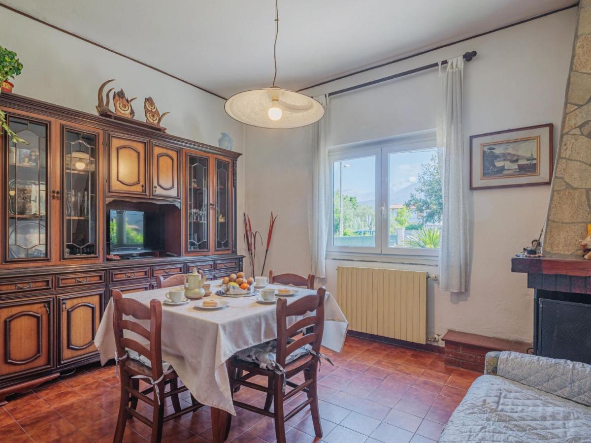 Apartment Emiliano By Interhome Marina di Massa Kültér fotó