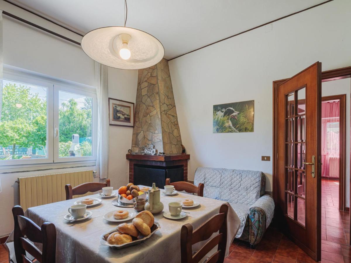 Apartment Emiliano By Interhome Marina di Massa Kültér fotó